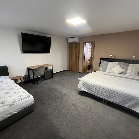 Hotel Algar オパヴァ エクステリア 写真